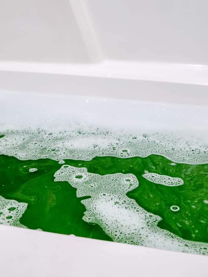 FrankenTeeth Bath Bomb