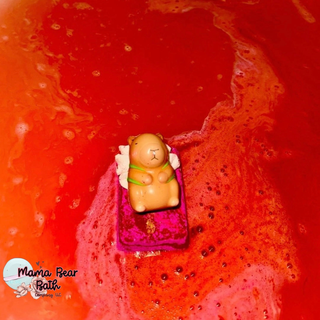 Capybara Squish Bath Bomb